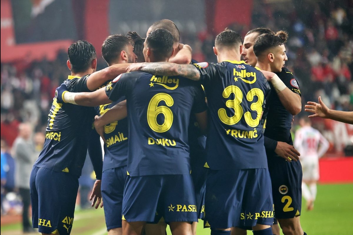 Kampf um Platz eins: Fenerbahce hat Alanyaspor im Ülker-Stadion zu Gast