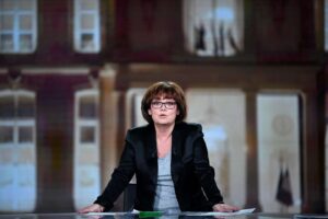 La France insoumise met en scène Nathalie Saint-Cricq dans une campagne : FranceTV saisit la justice