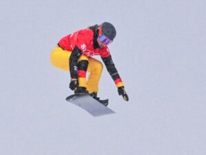 Snowboarderin Fischer Achte in Georgien