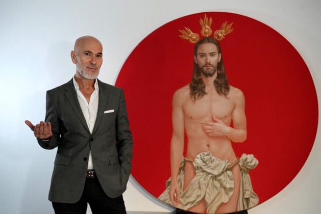“Te erotische” en “verwijfde” Jezus leidt tot ophef in Spanje: “Wie seksualiteit ziet in mijn Christus is ziek”