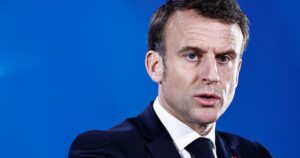 Insécurité, trafics, autonomie... Macron attendu ce lundi en Guyane sur fond de défiance