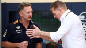 Jos Verstappen ziet Red Bull 'uit elkaar vallen' door zaak-Horner, team ontkent