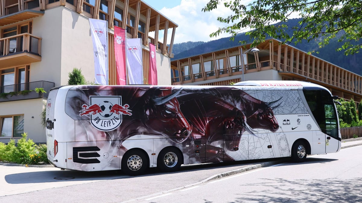 RB bringt Fans im Mannschaftsbus zurück nach Leipzig