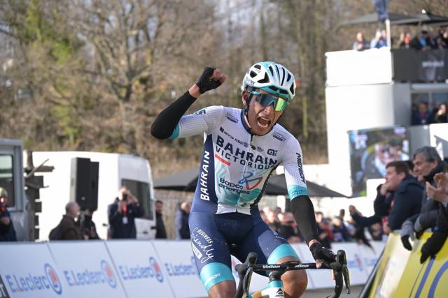 Santiago Buitrago vainqueur au sommet du Mont Brouilly sur la 4e étape de Paris-Nice, Luke Plapp nouveau leader