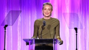 Sharon Stone accuse un producteur de l'avoir incitée à coucher avec William Baldwin pour le film "Sliver"