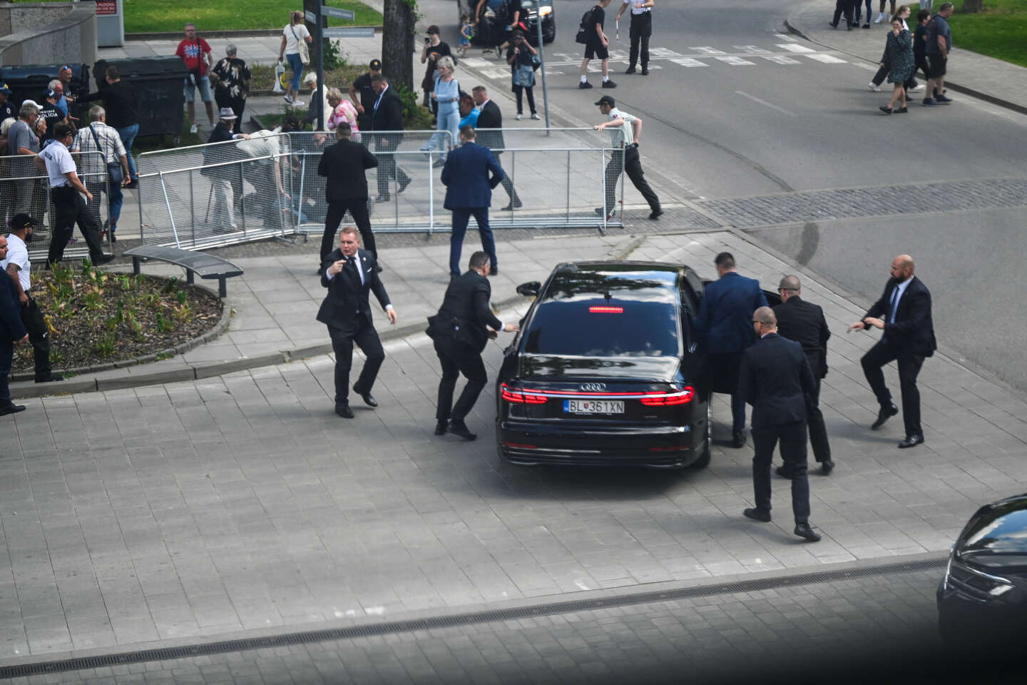 Le premier ministre slovaque, Robert Fico, blessé par balle
